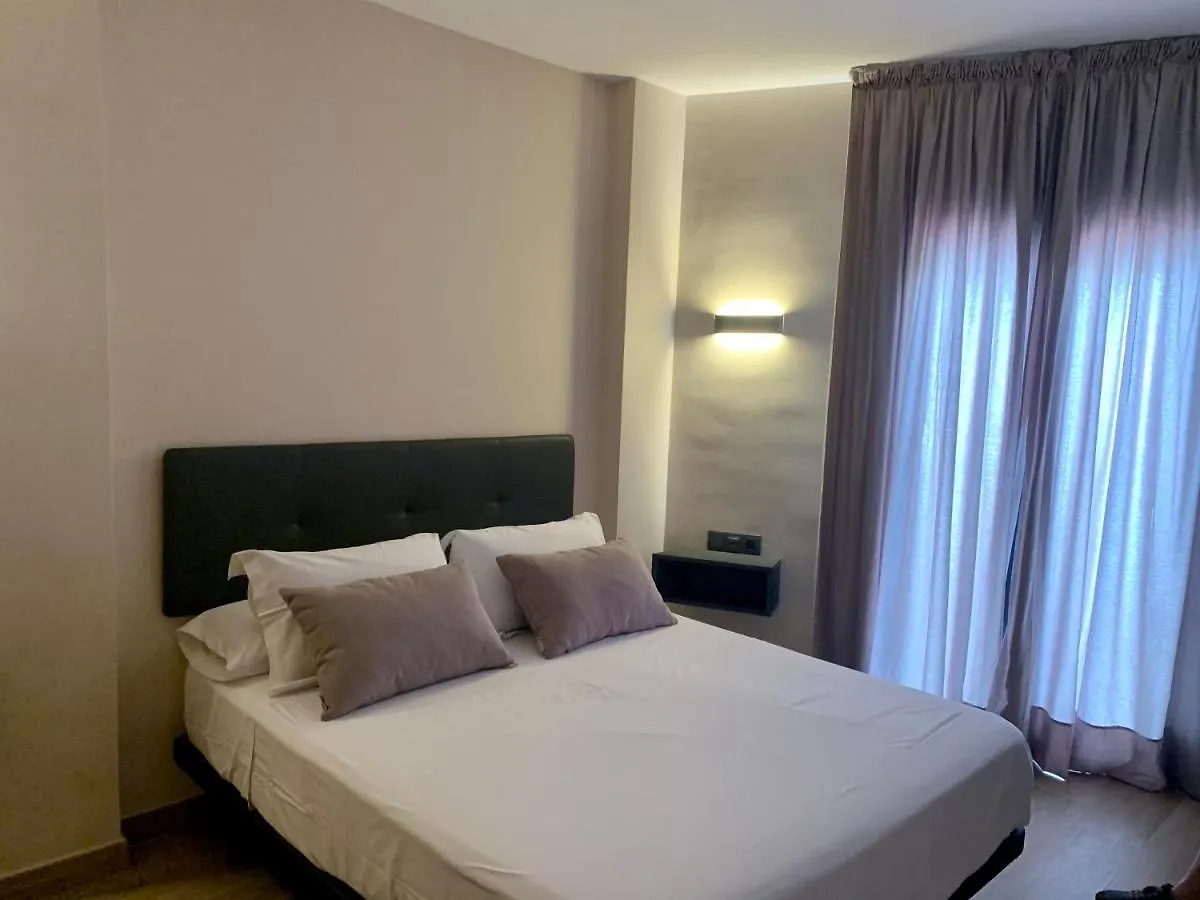 Nerjarooms 2*, Nerja İspanya